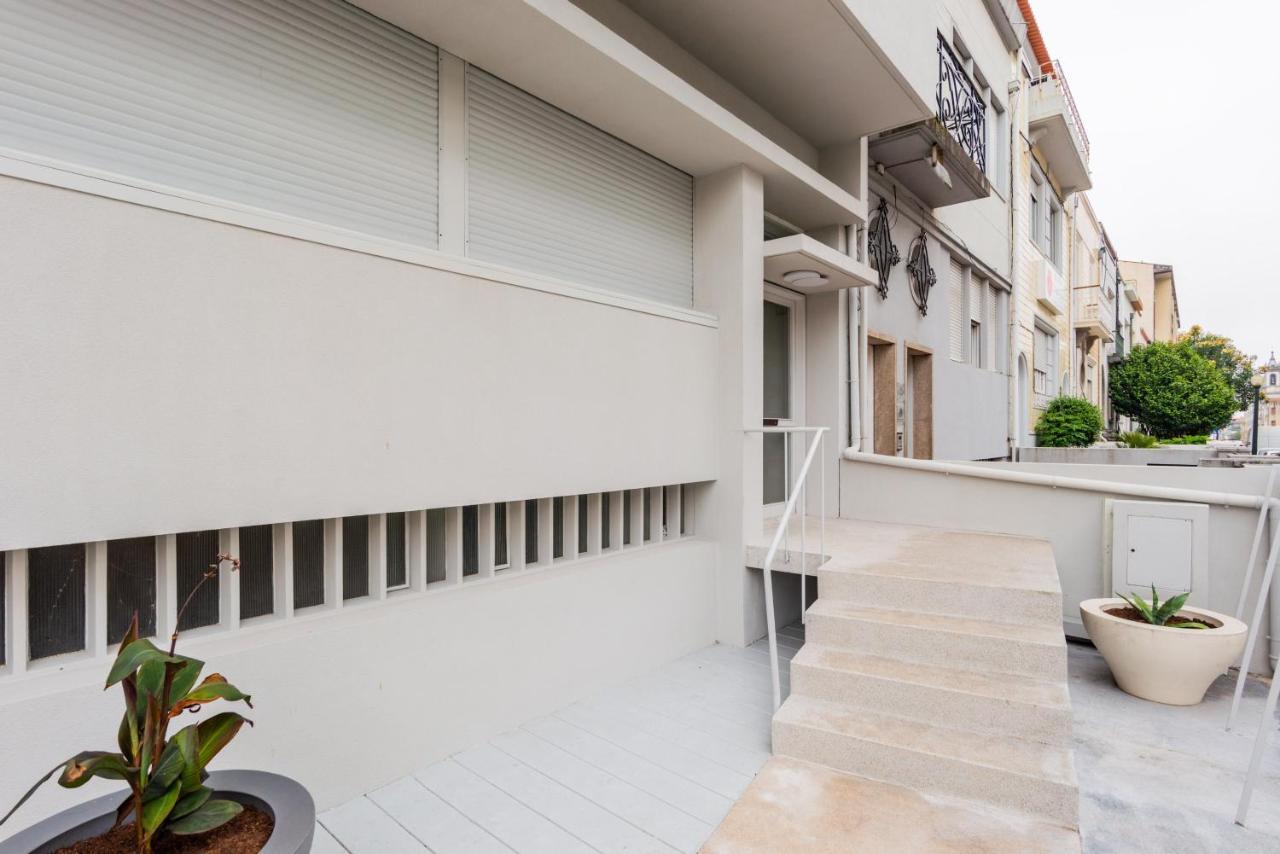 Unique Modernist Duplex & Parking Apartamento Porto