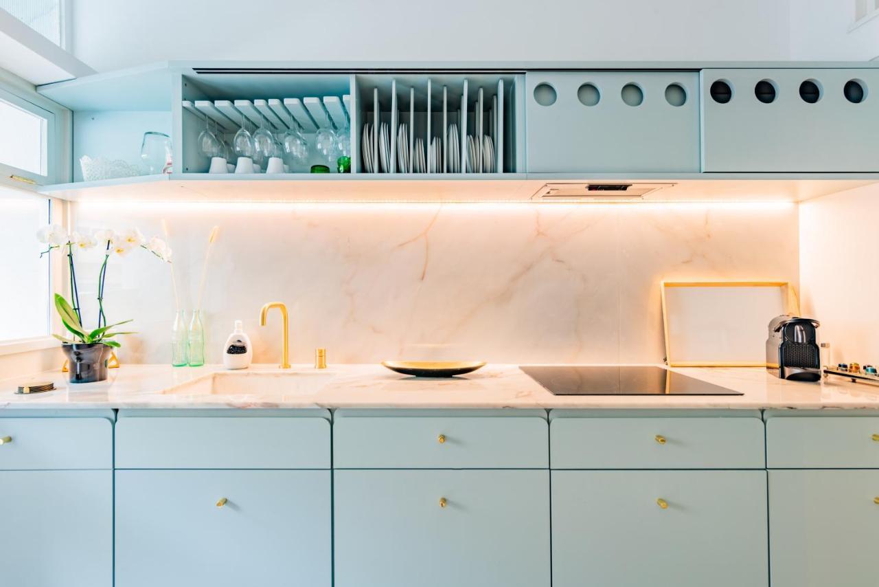 Unique Modernist Duplex & Parking Apartamento Porto